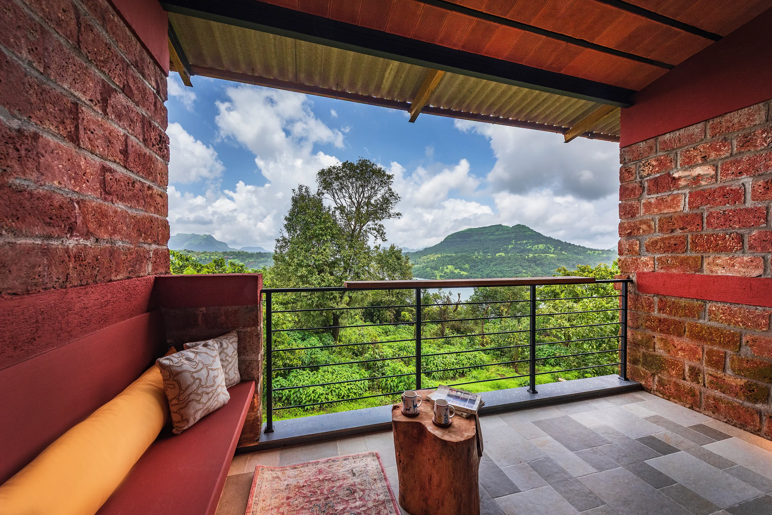 Junior Suite — Lake Wing